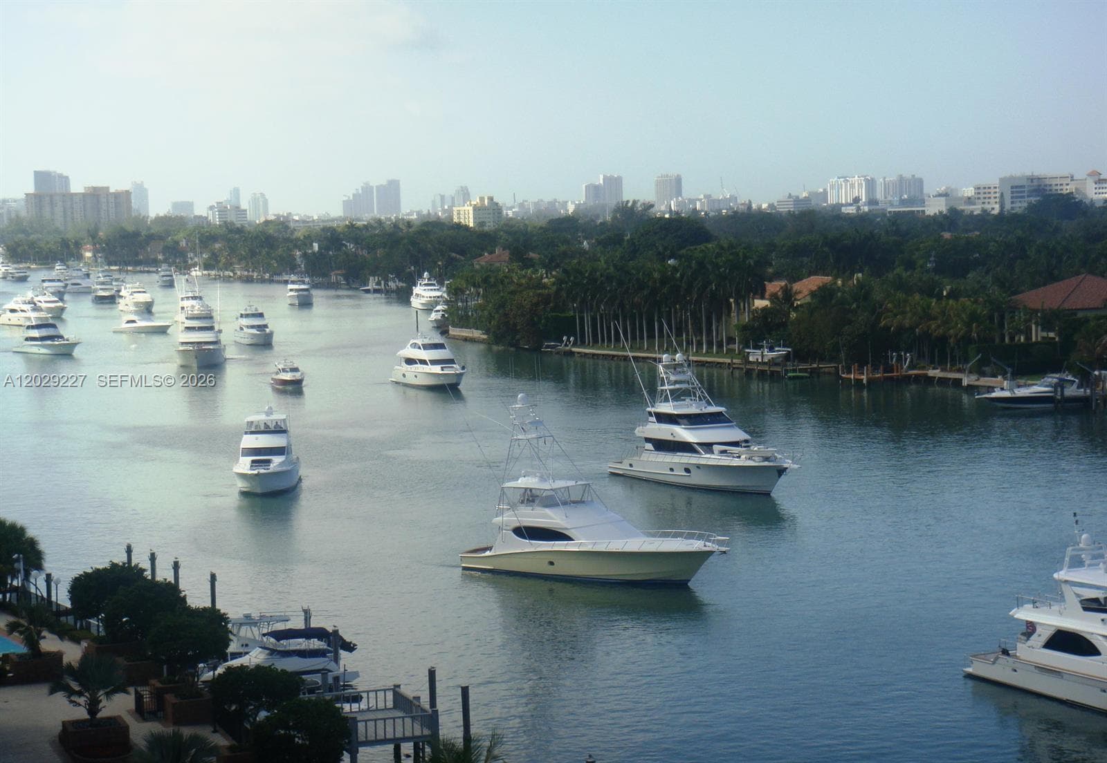 A12029227 — Miami Beach — 2
