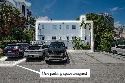 A12029249 — Miami Beach — 14