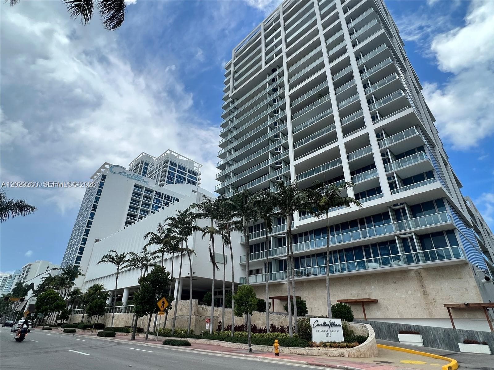 A12029260 — Miami Beach