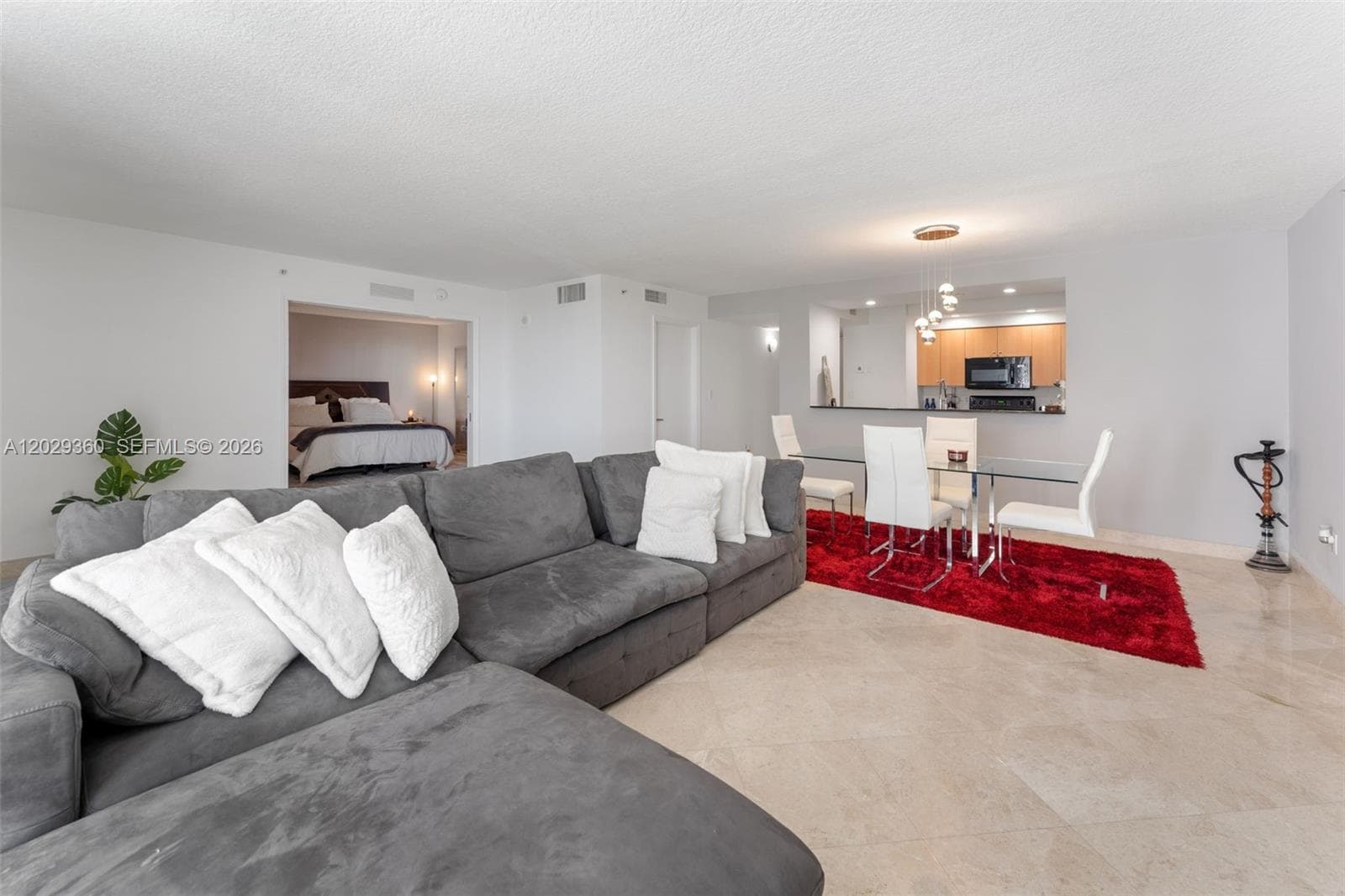 A12029360 — Miami Beach — 12
