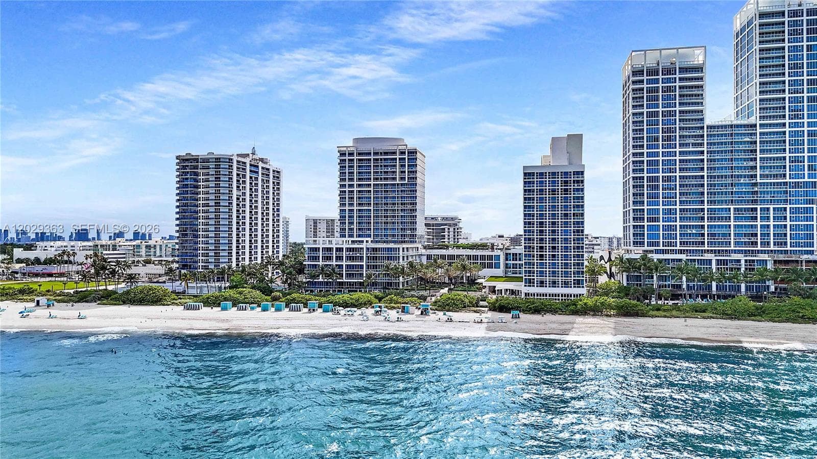 A12029363 — Miami Beach — 53
