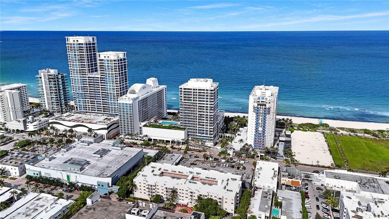 A12029363 — Miami Beach — 49
