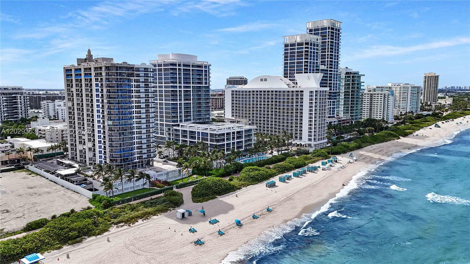 A12029363 — Miami Beach — 51