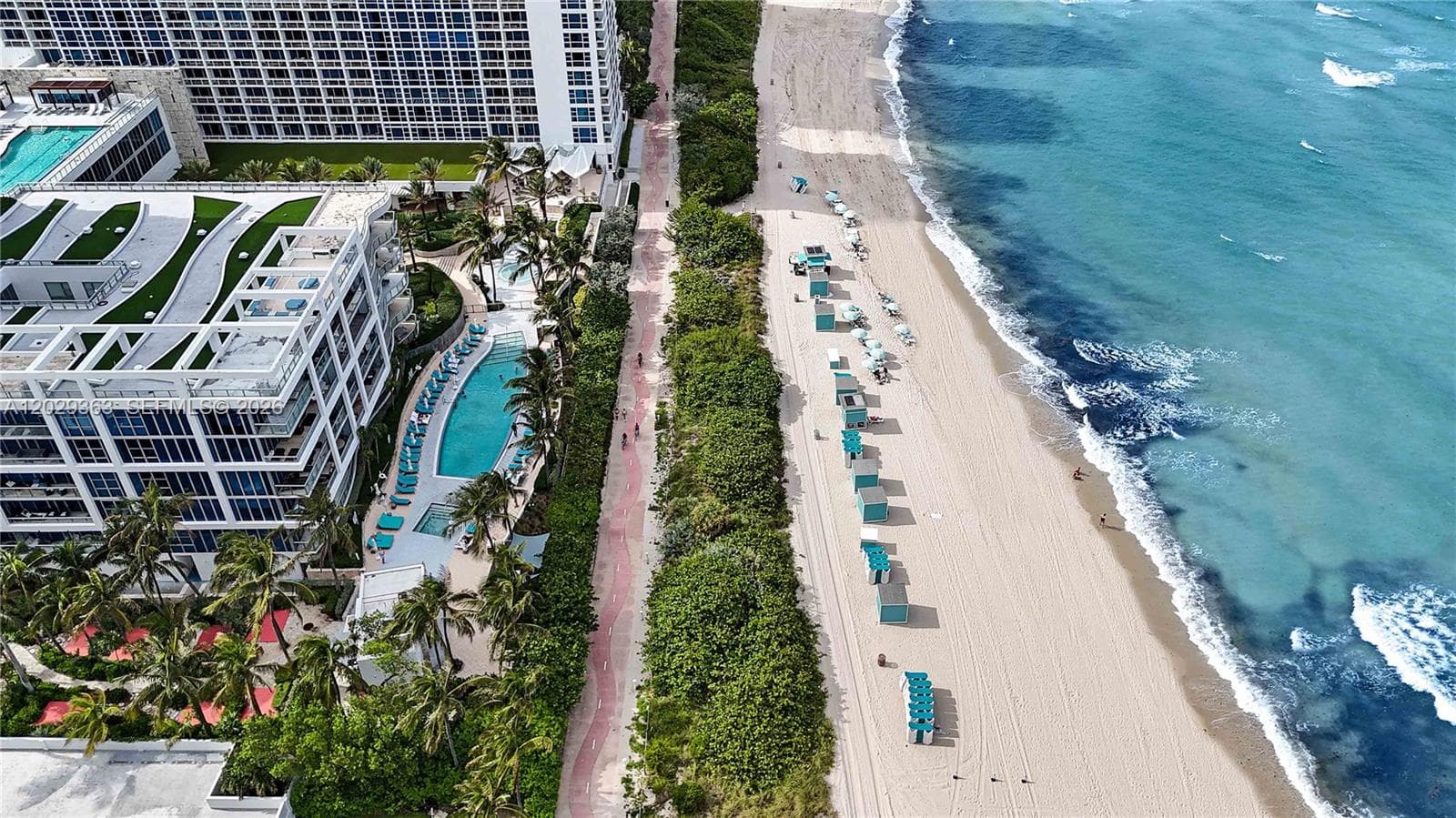 A12029363 — Miami Beach — 50