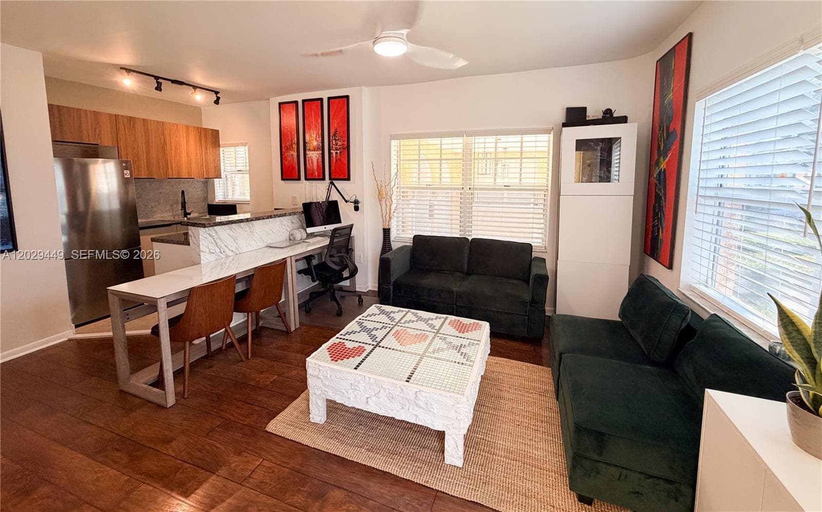 A12029449 — Miami Beach