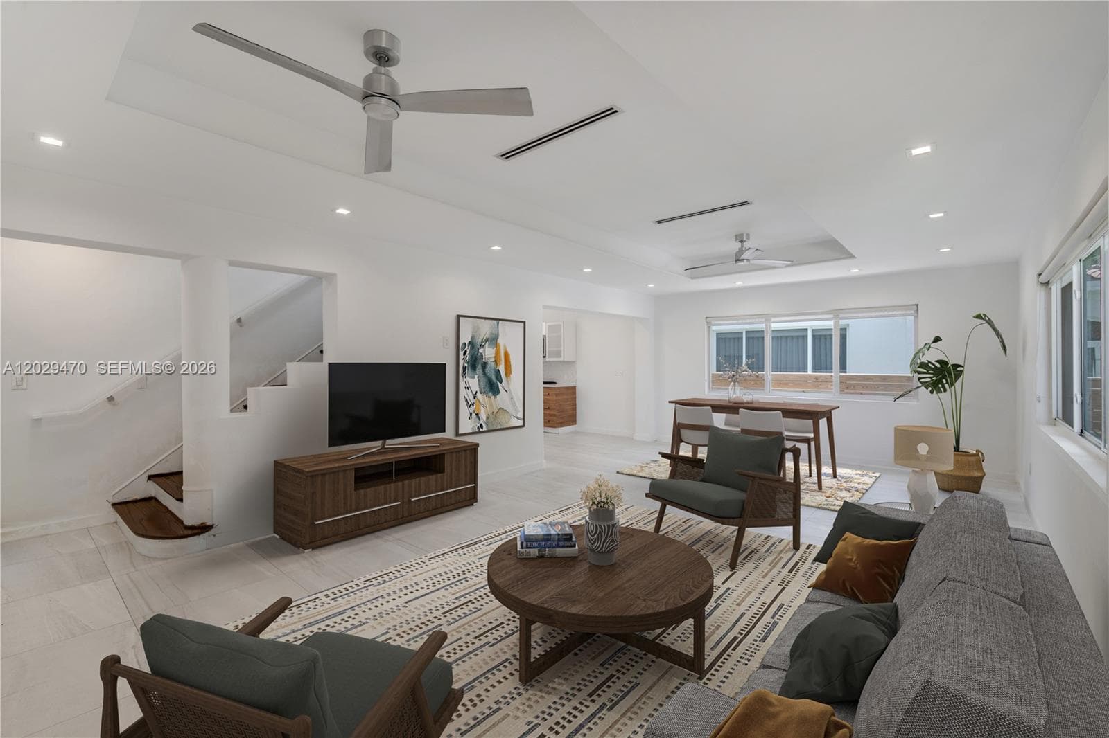 A12029470 — Miami Beach