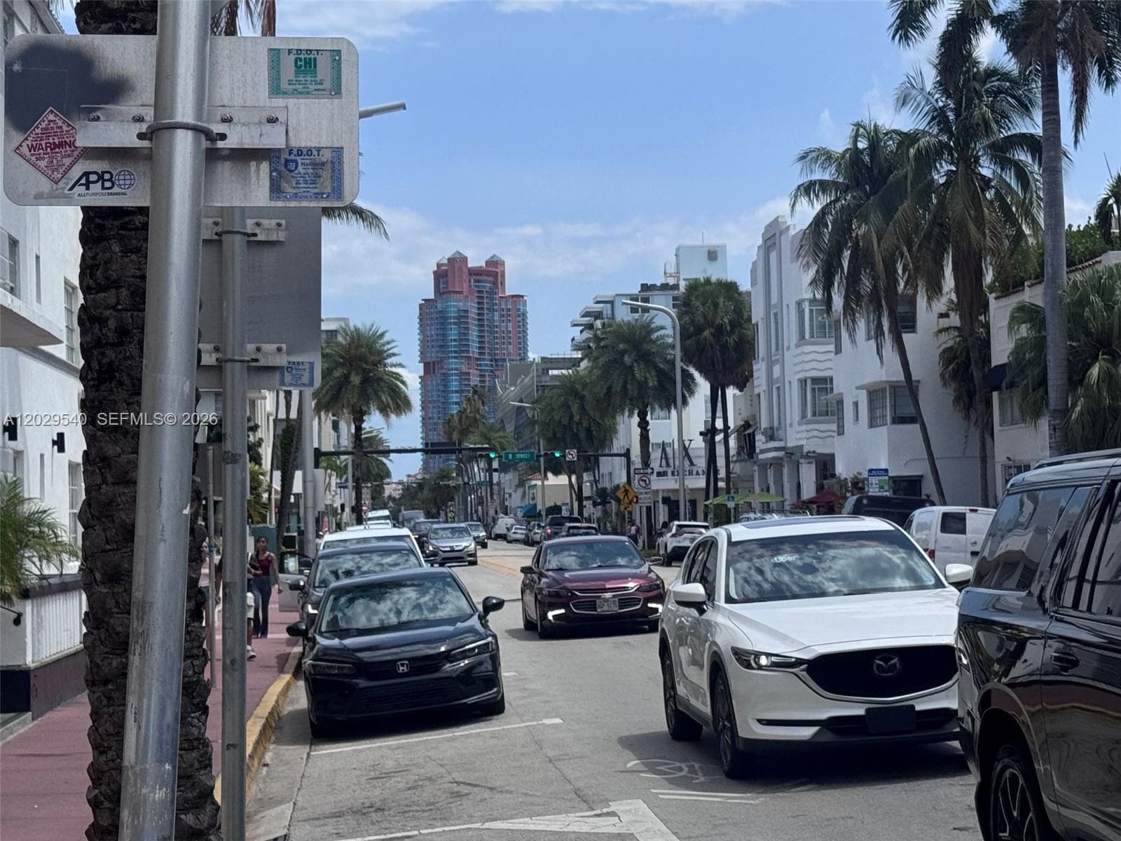 A12029540 — Miami Beach — 25