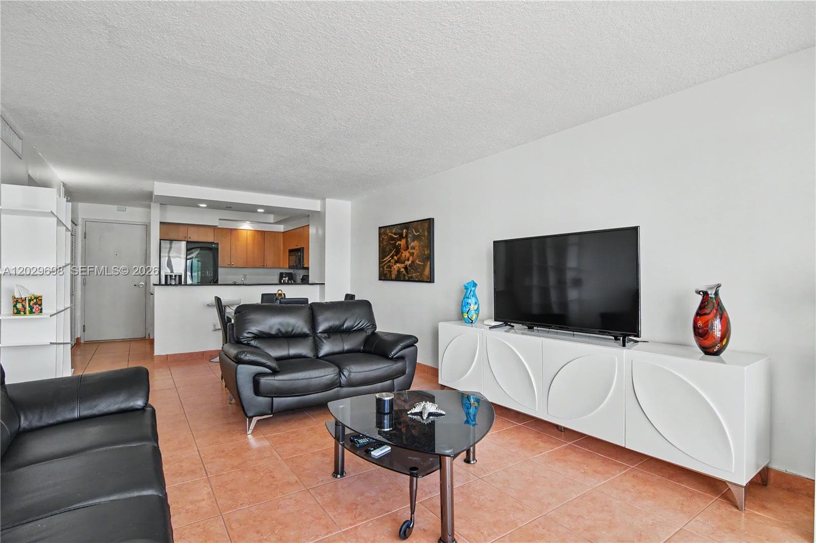A12029698 — Miami Beach — 12
