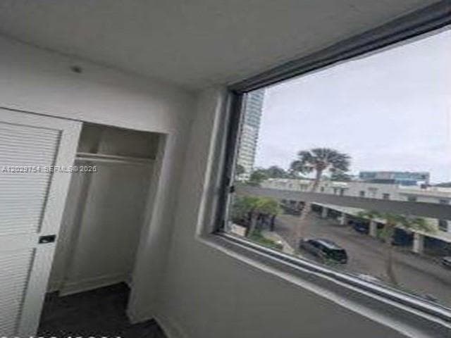 A12029754 — Miami Beach — 8
