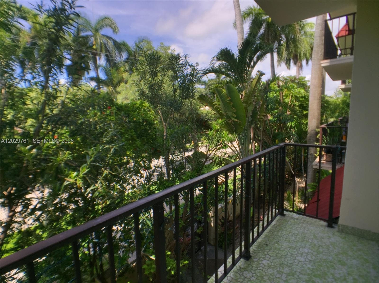 A12029761 — Miami Beach — 10