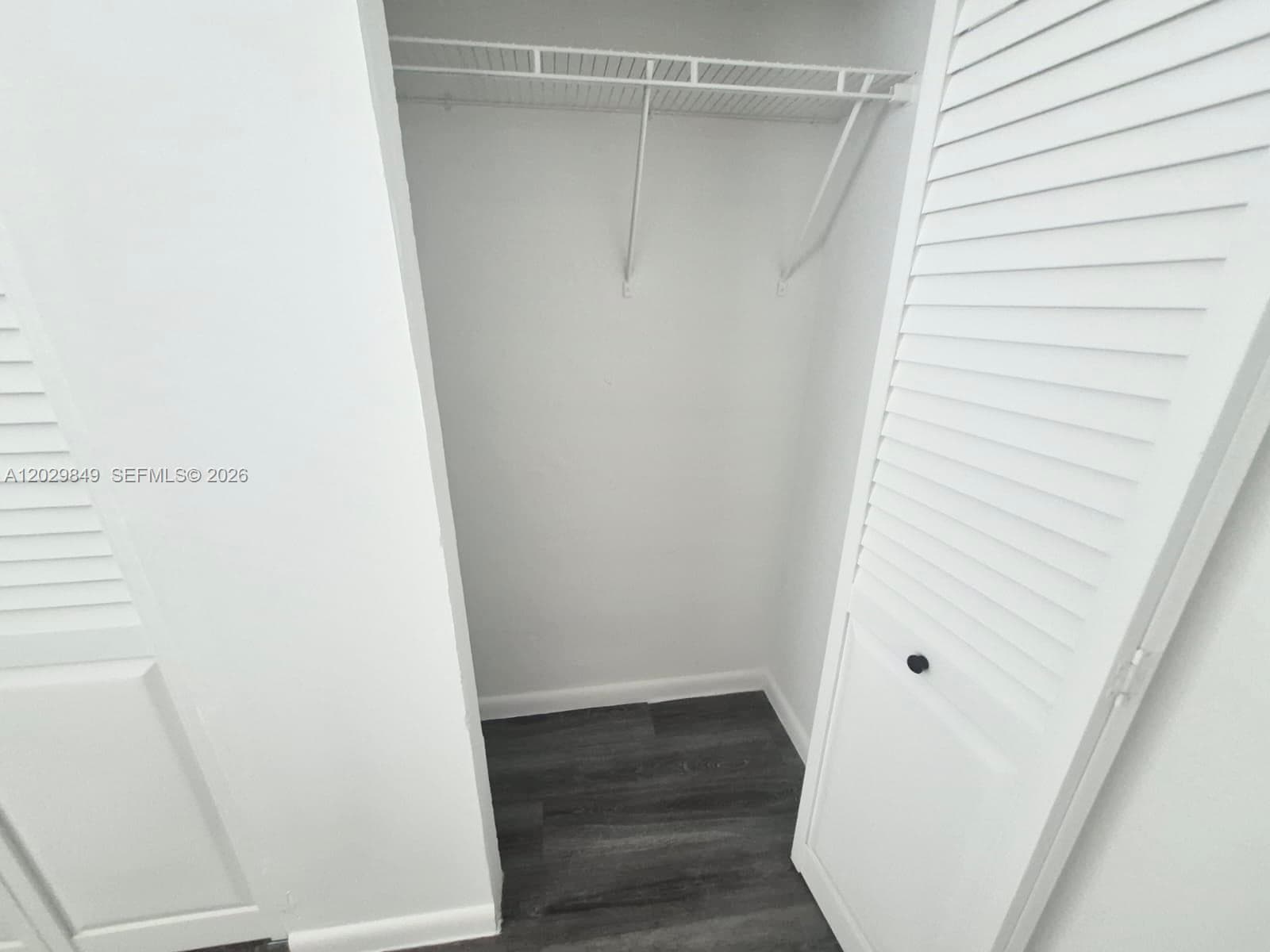 A12029849 — Miami Beach — 14