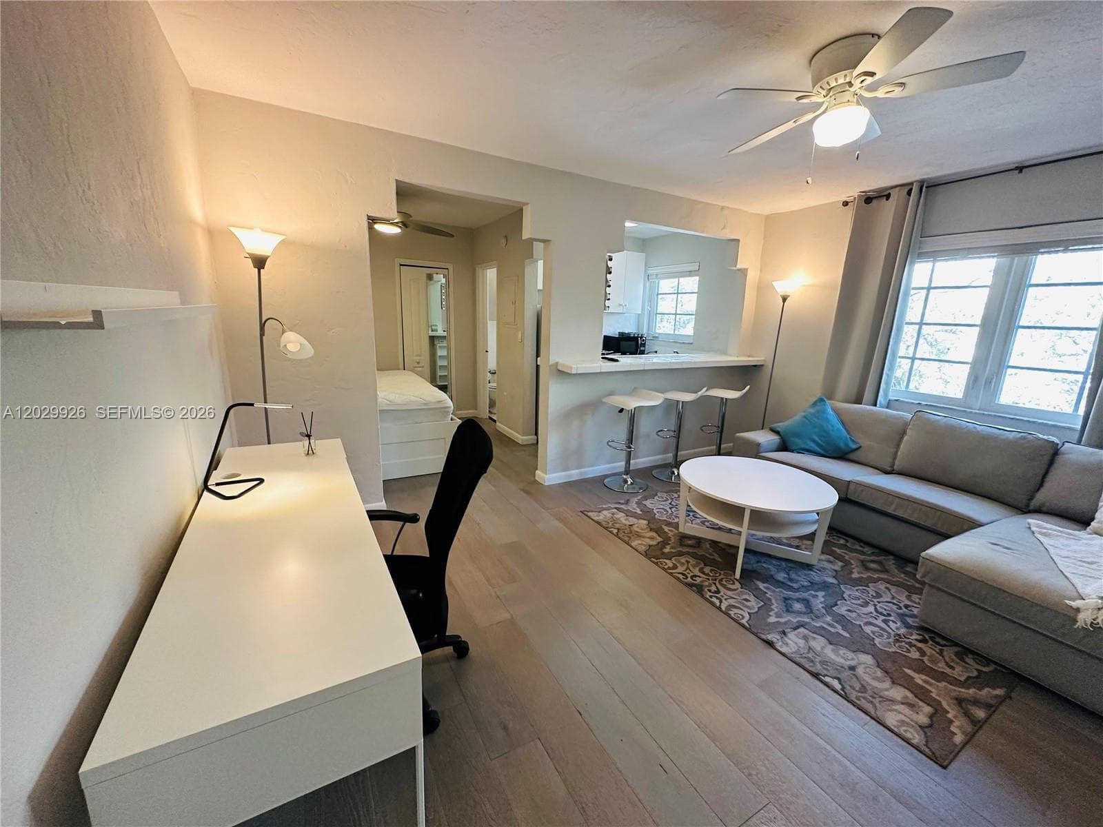 A12029926 — Miami Beach — 4