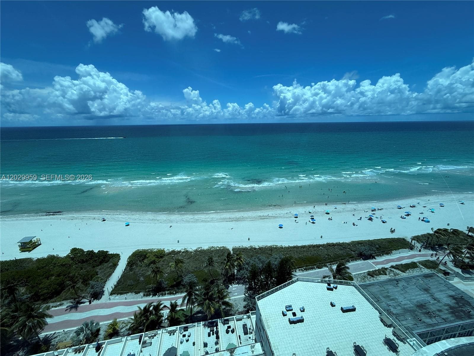 A12029959 — Miami Beach — 3