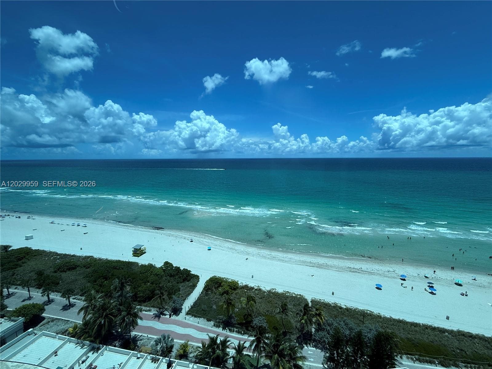 A12029959 — Miami Beach