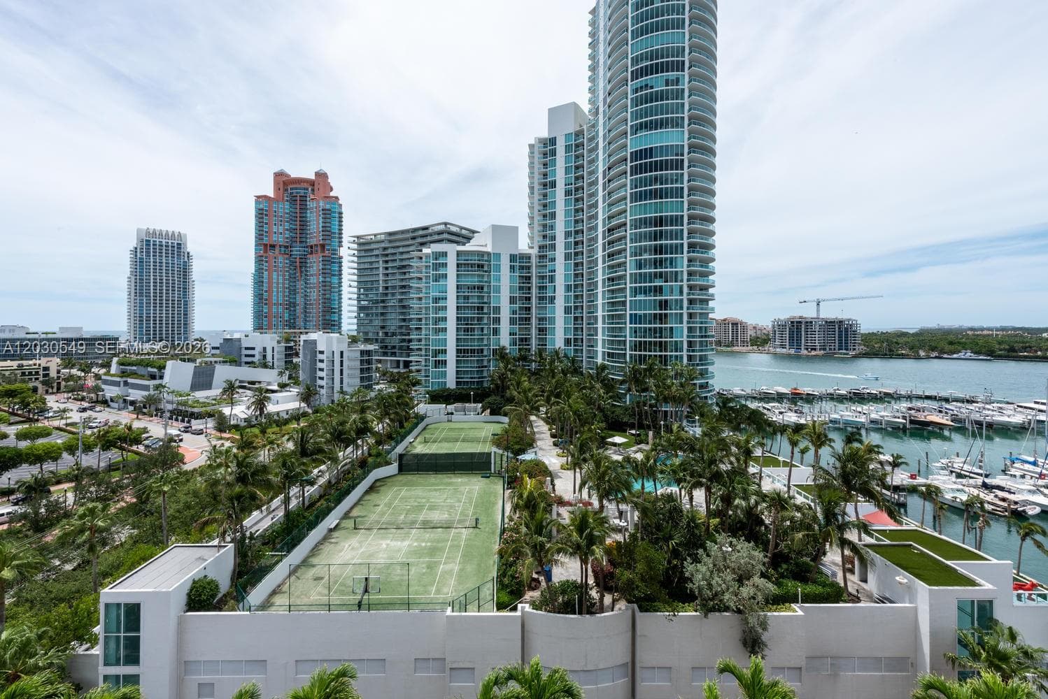 A12030549 — Miami Beach — 22