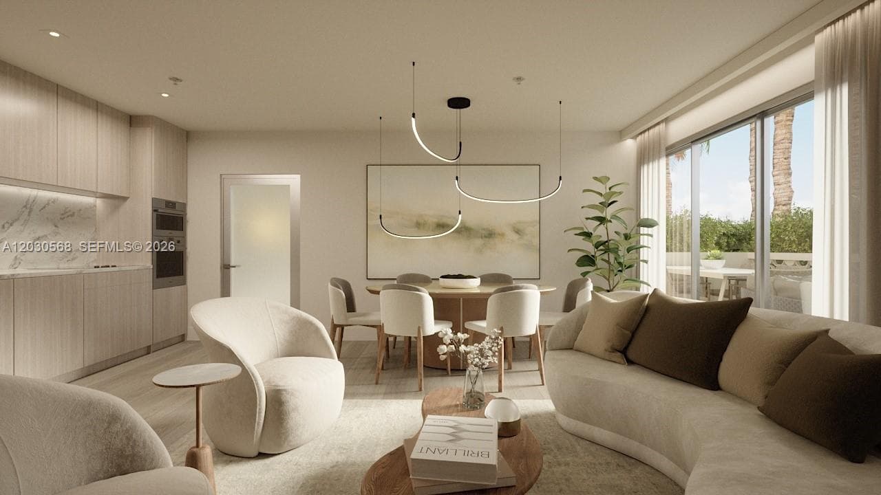 A12030568 — Miami Beach — 2