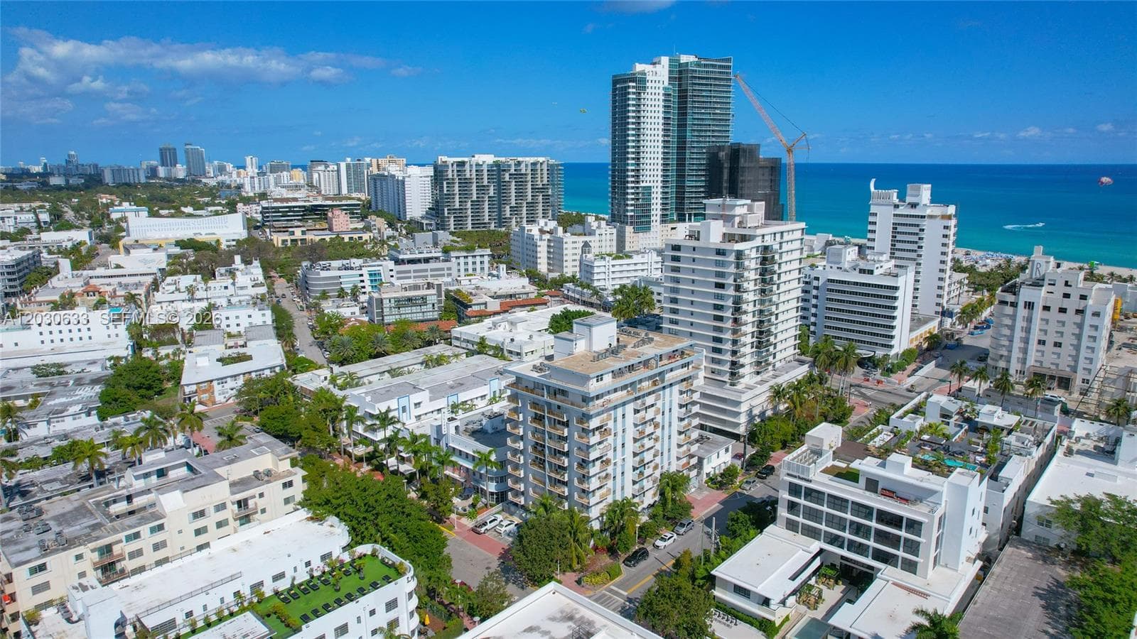 A12030633 — Miami Beach — 2