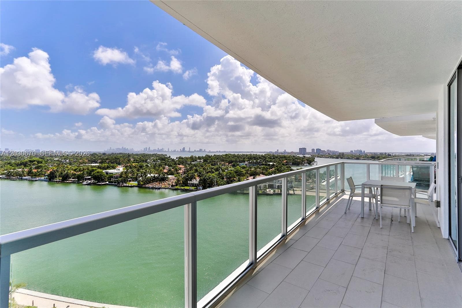 A12030670 — Miami Beach