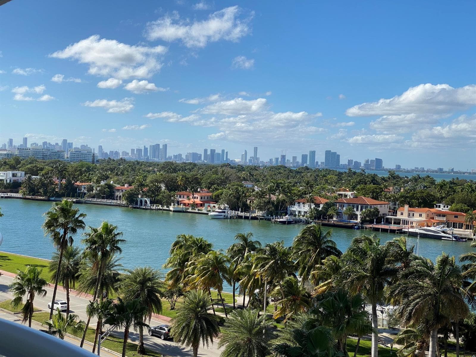 B26036608 — Miami Beach — 24