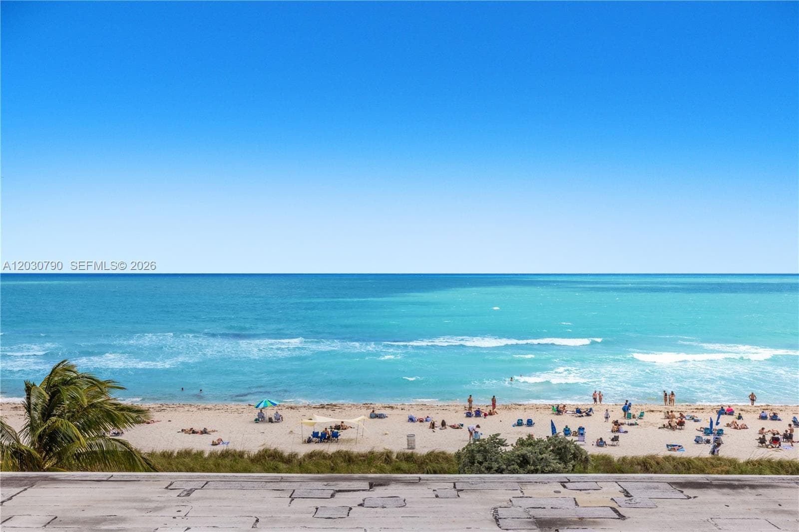 A12030790 — Miami Beach — 9