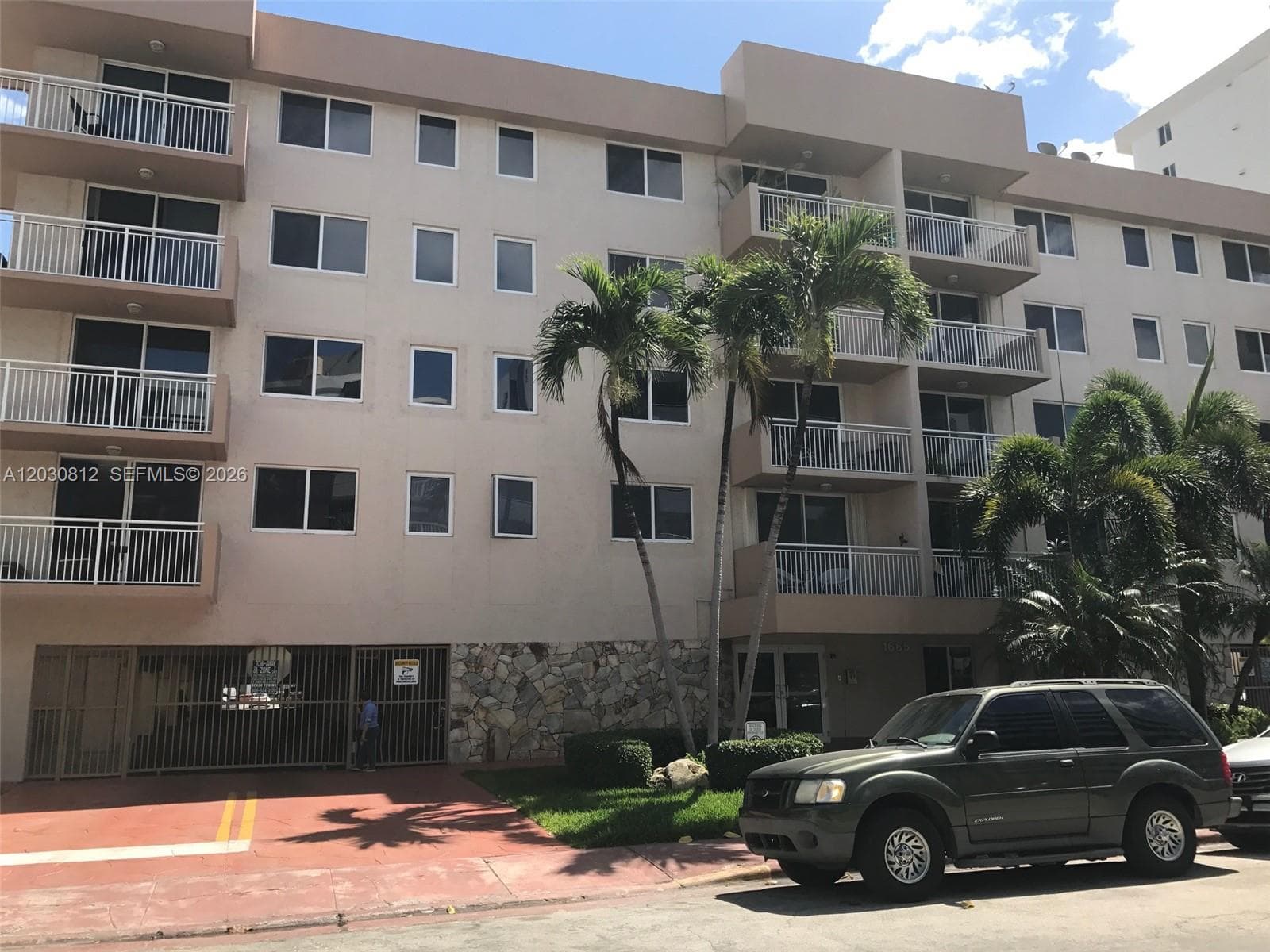 A12030812 — Miami Beach