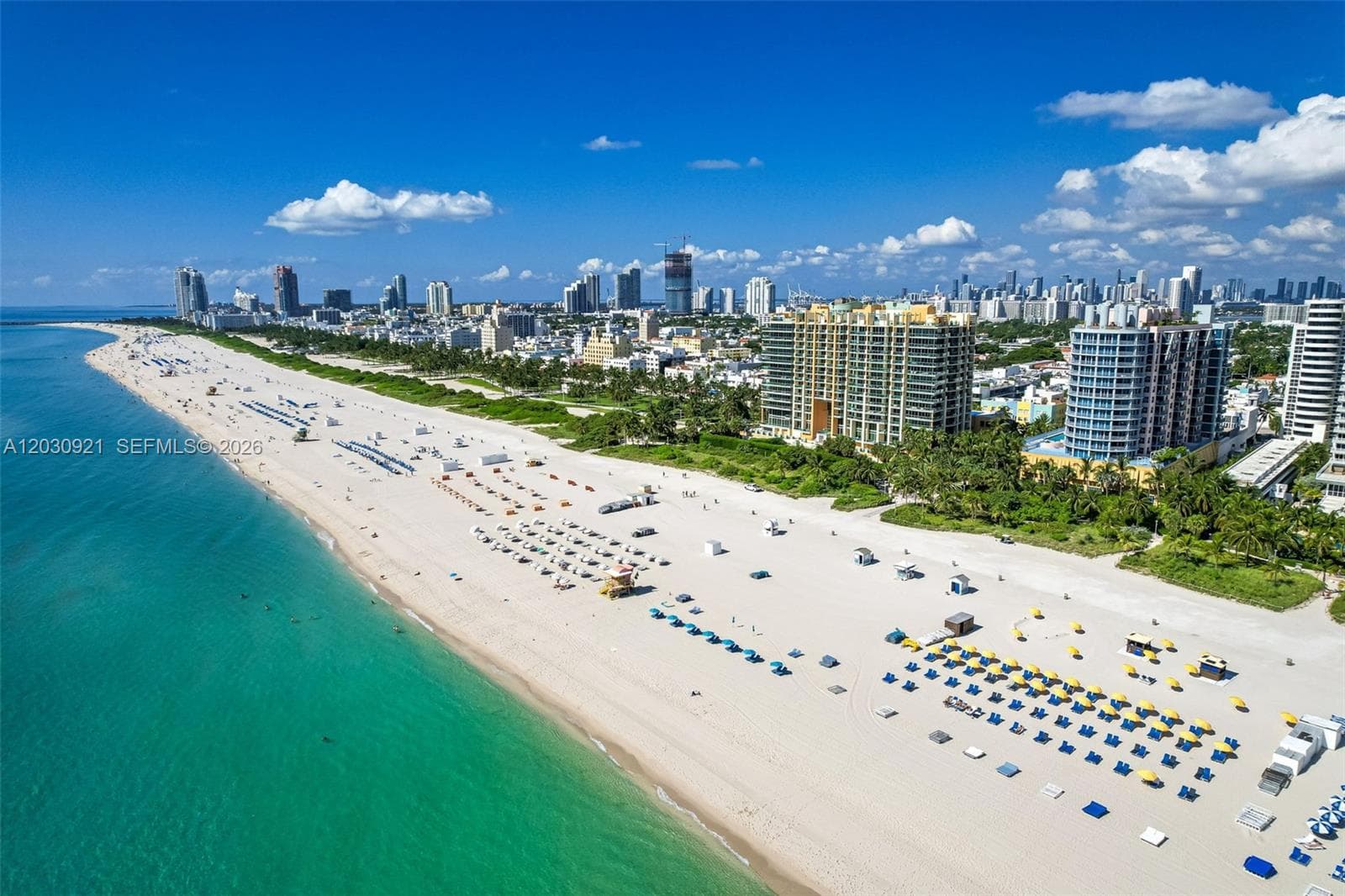 A12030921 — Miami Beach — 34