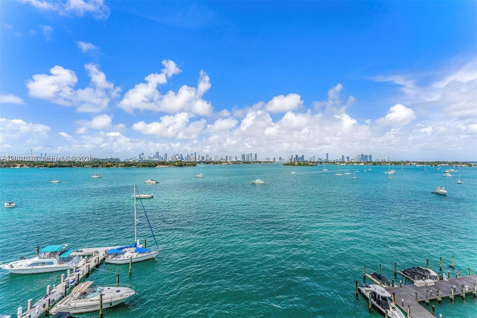 A12031328 — Miami Beach