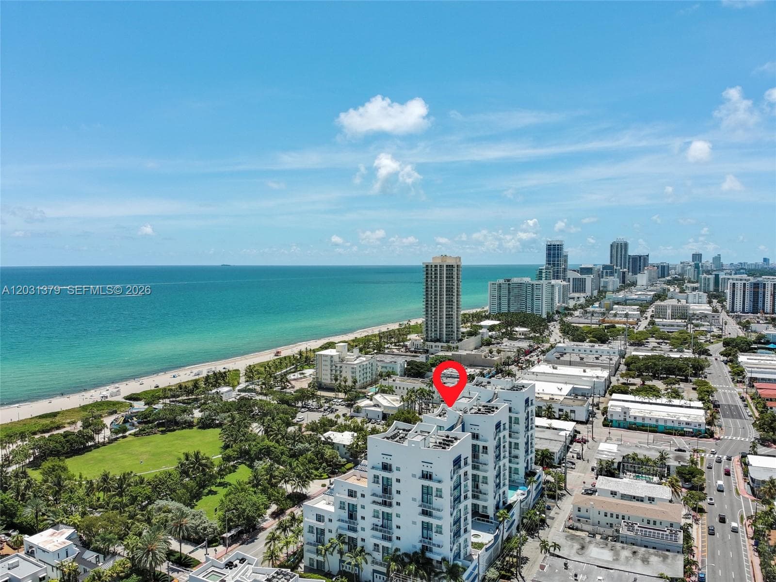 A12031379 — Miami Beach — 53