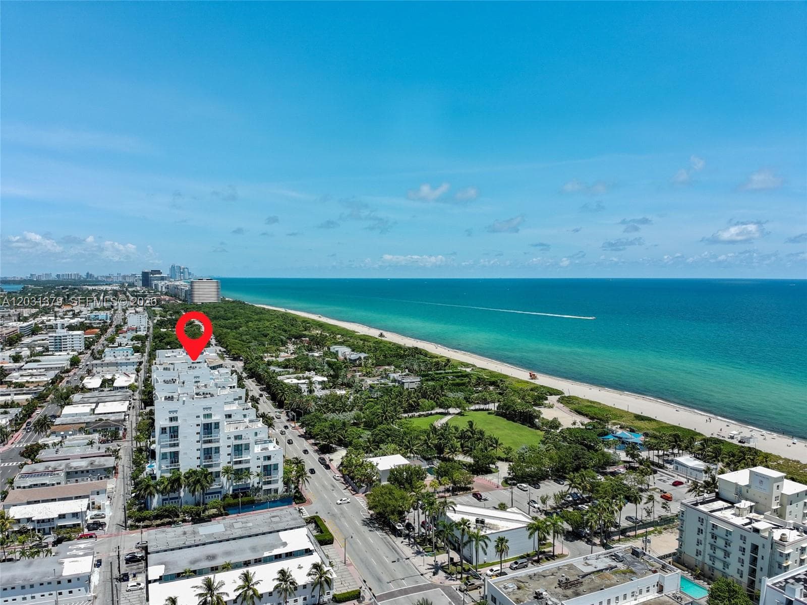 A12031379 — Miami Beach — 54
