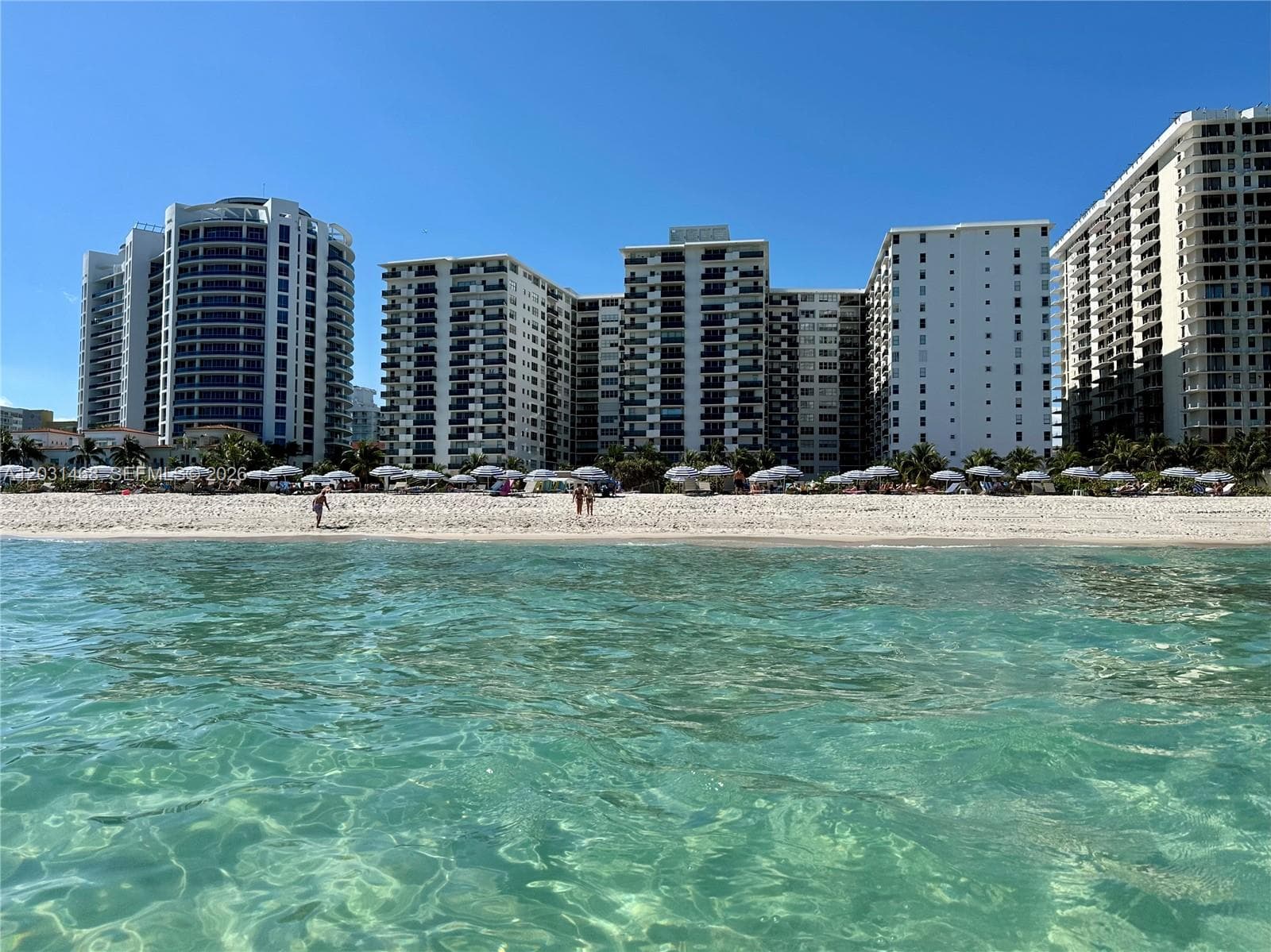 A12031468 — Miami Beach