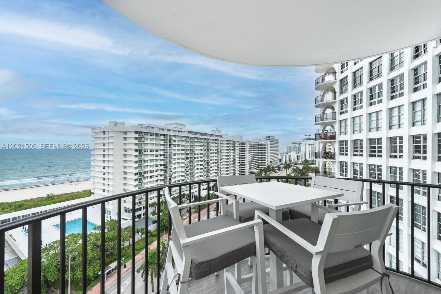 A12031503 — Miami Beach