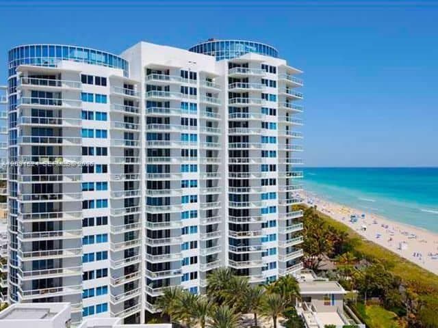 A12031524 — Miami Beach