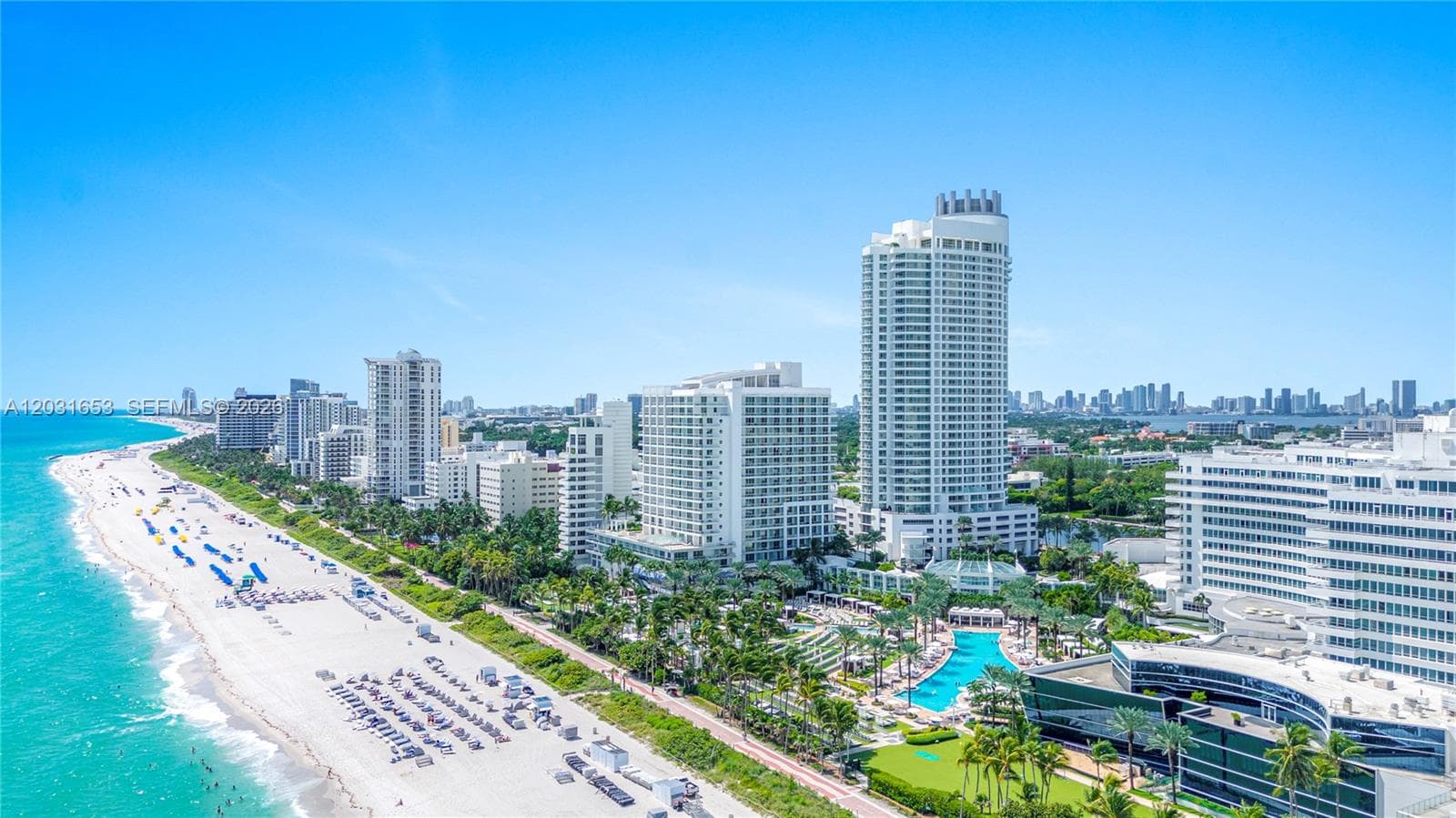 A12031653 — Miami Beach — 36