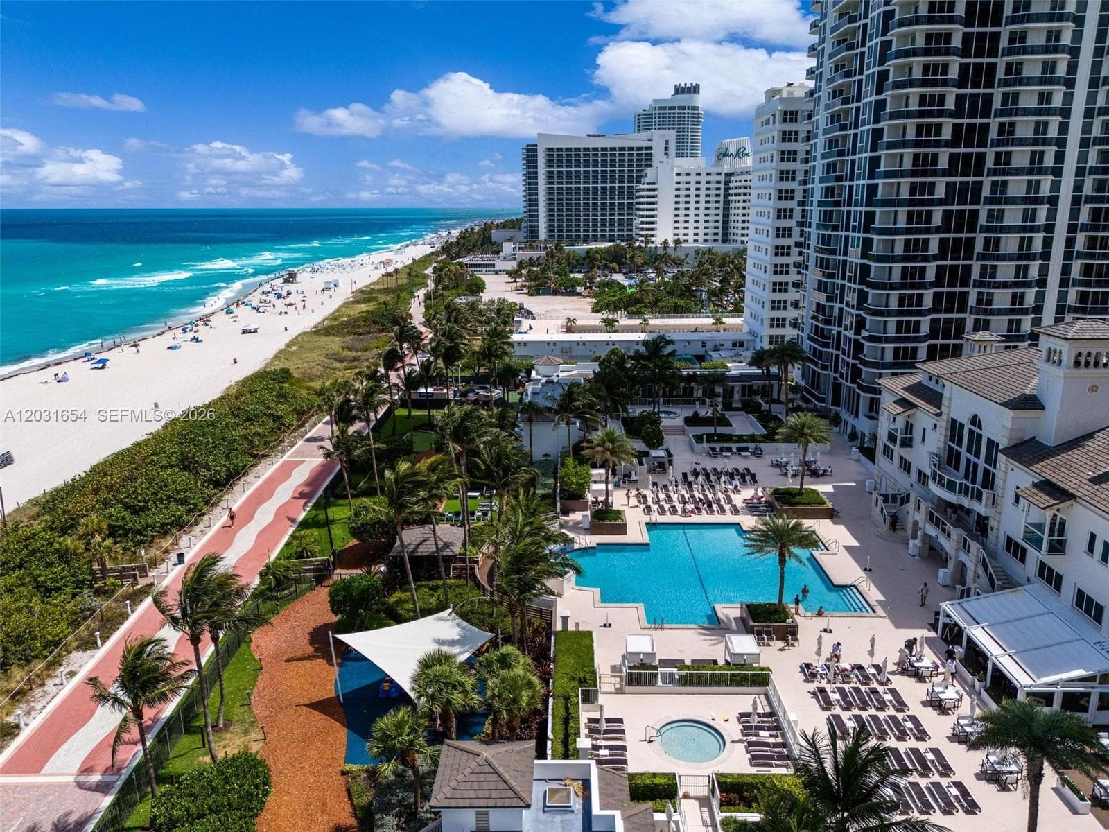 A12031654 — Miami Beach — 54