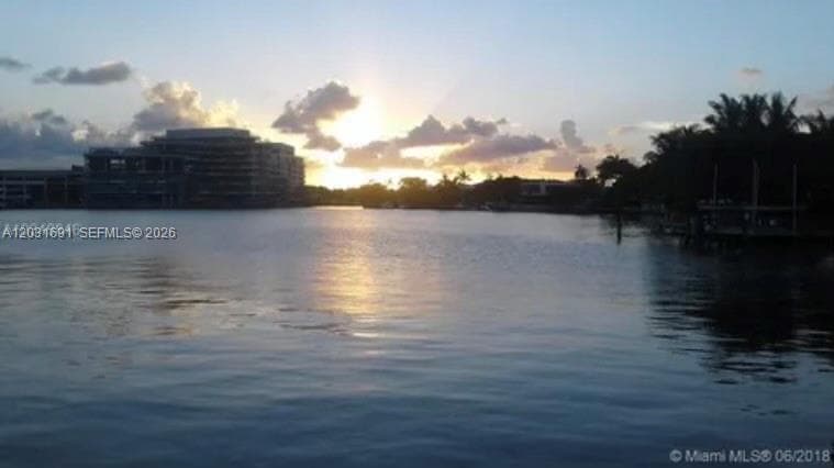 A12031691 — Miami Beach — 3