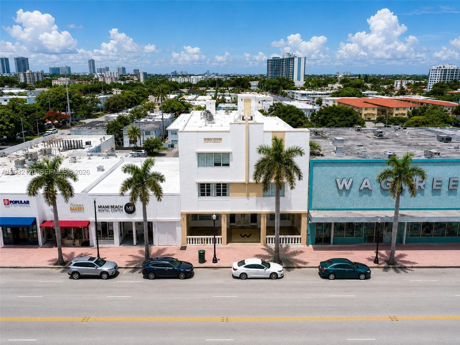 A12032120 — Miami Beach — 2