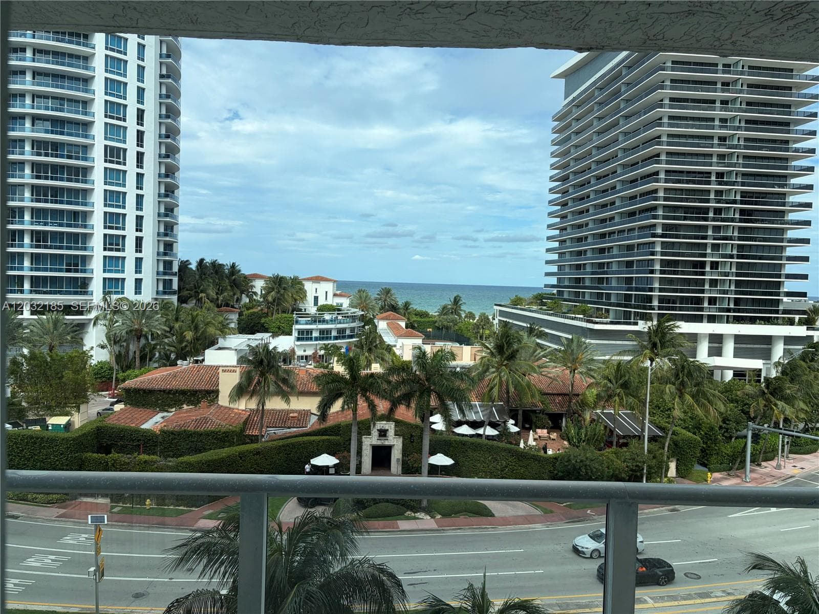 A12032185 — Miami Beach — 29