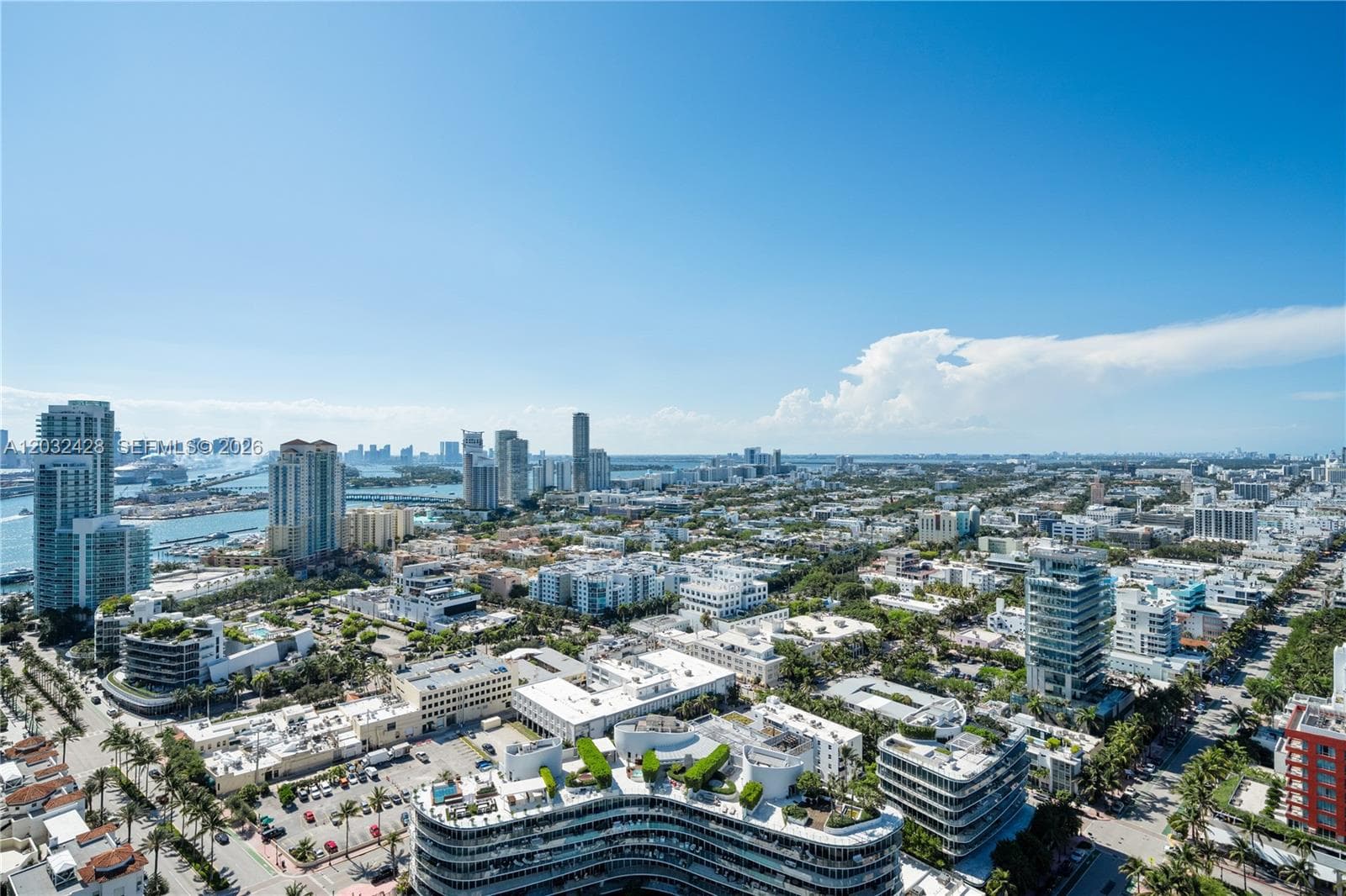 A12032428 — Miami Beach — 23