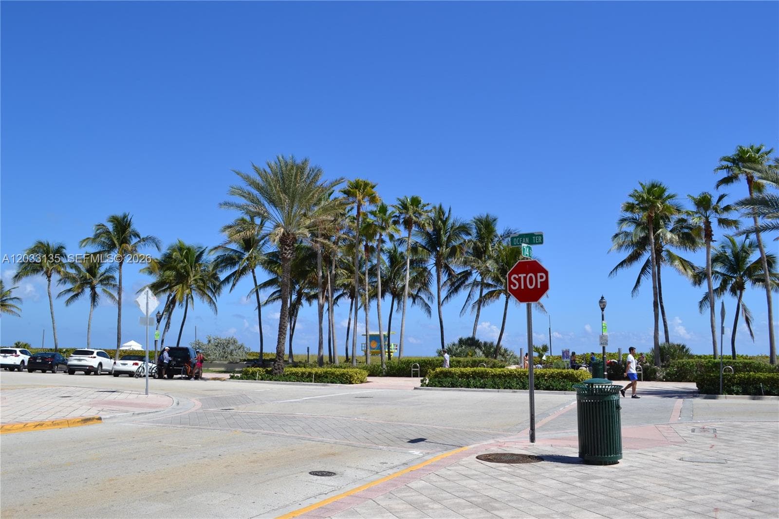 A12033135 — Miami Beach — 7