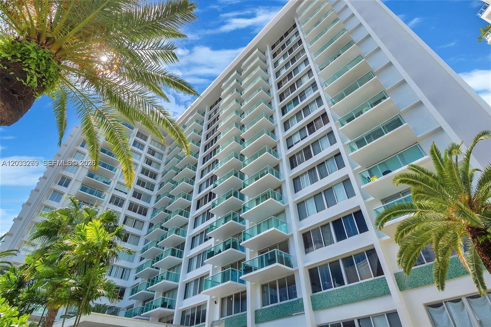 A12033269 — Miami Beach — 18