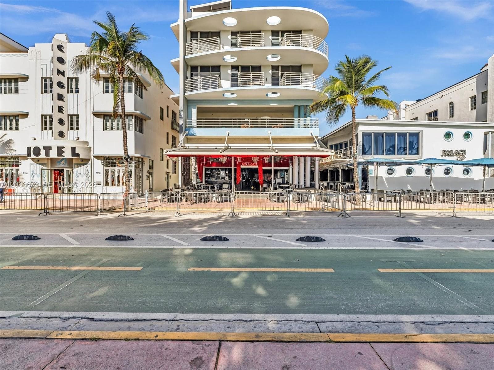 A12033672 — Miami Beach — 3