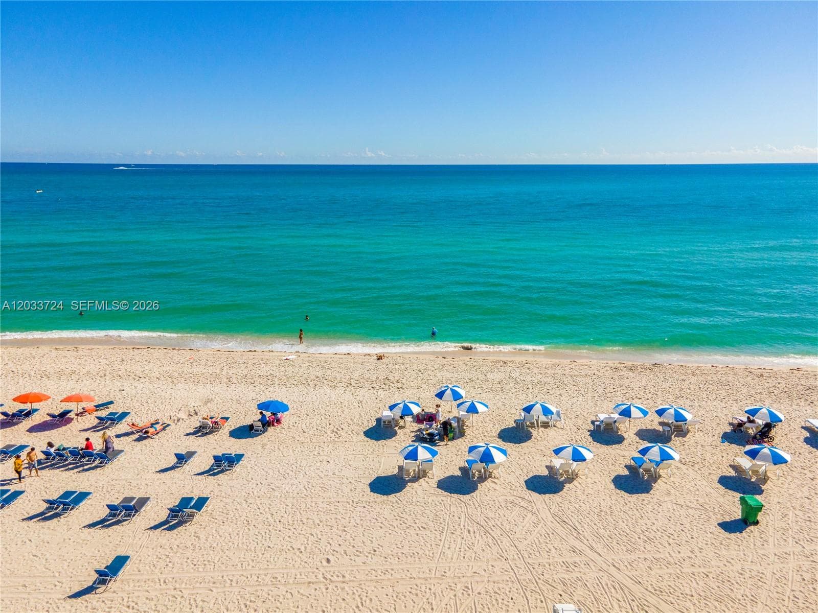 A12033724 — Miami Beach — 26