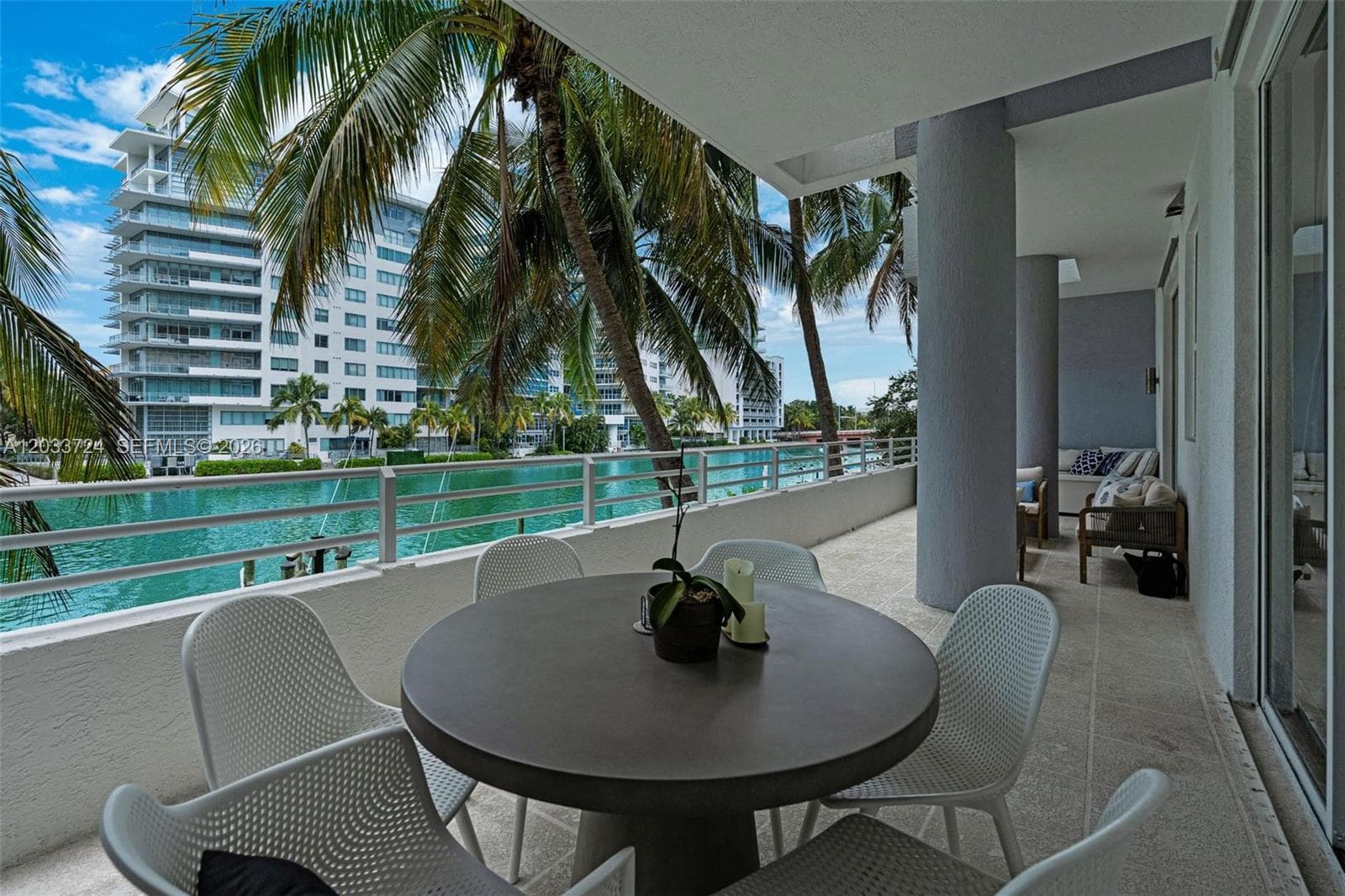 A12033724 — Miami Beach — 20