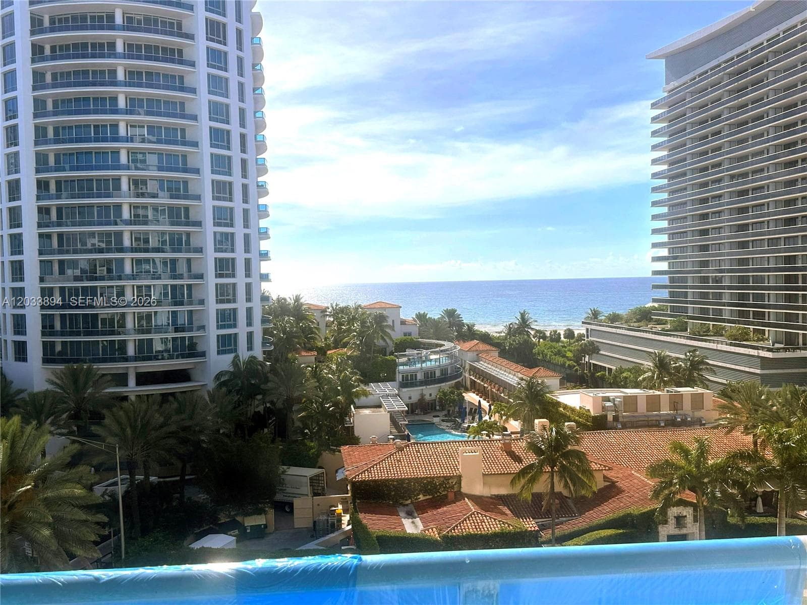 A12033894 — Miami Beach — 22