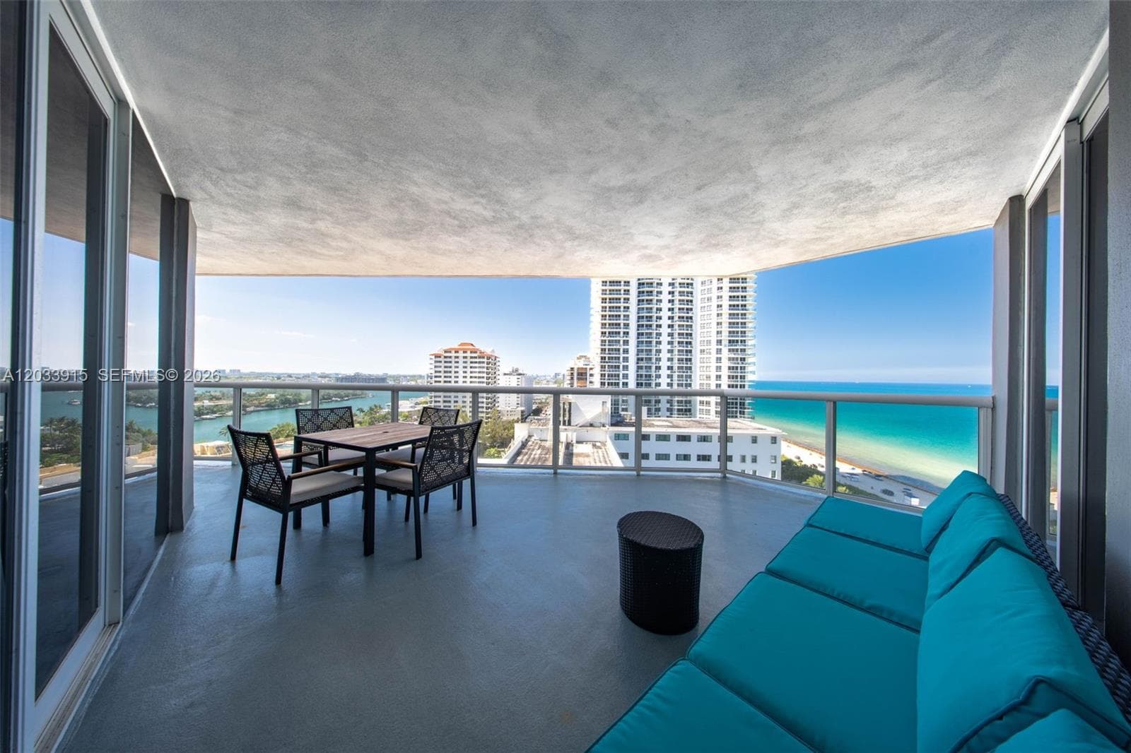 A12033915 — Miami Beach
