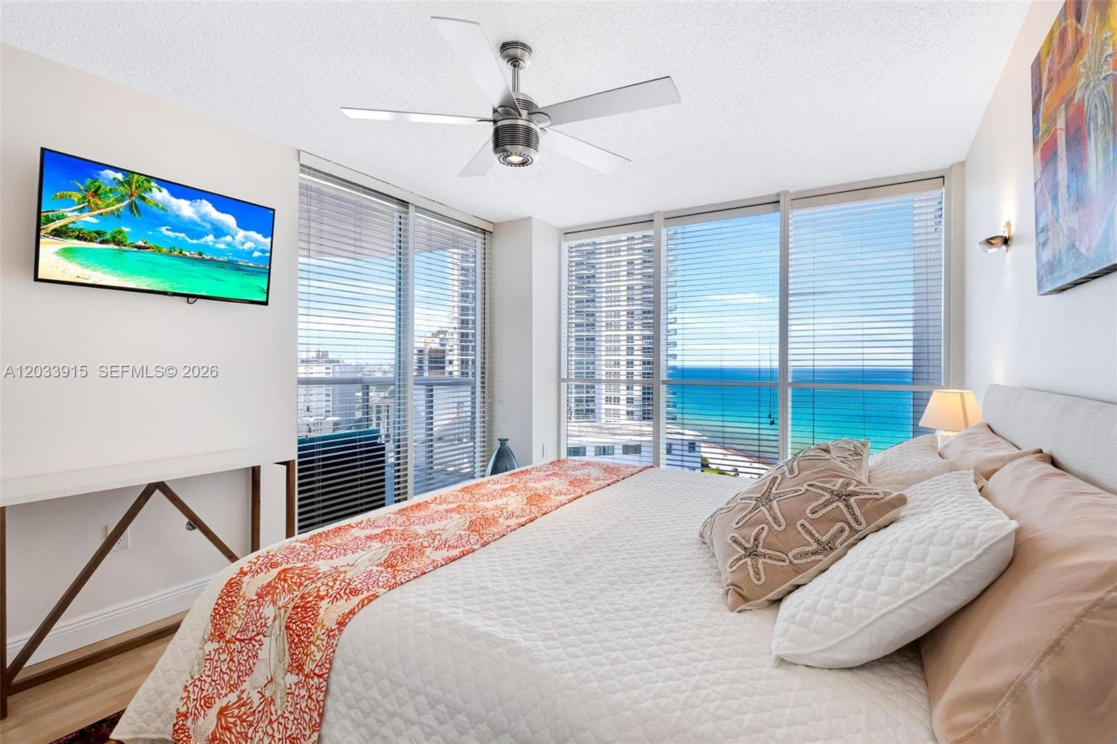 A12033915 — Miami Beach — 30