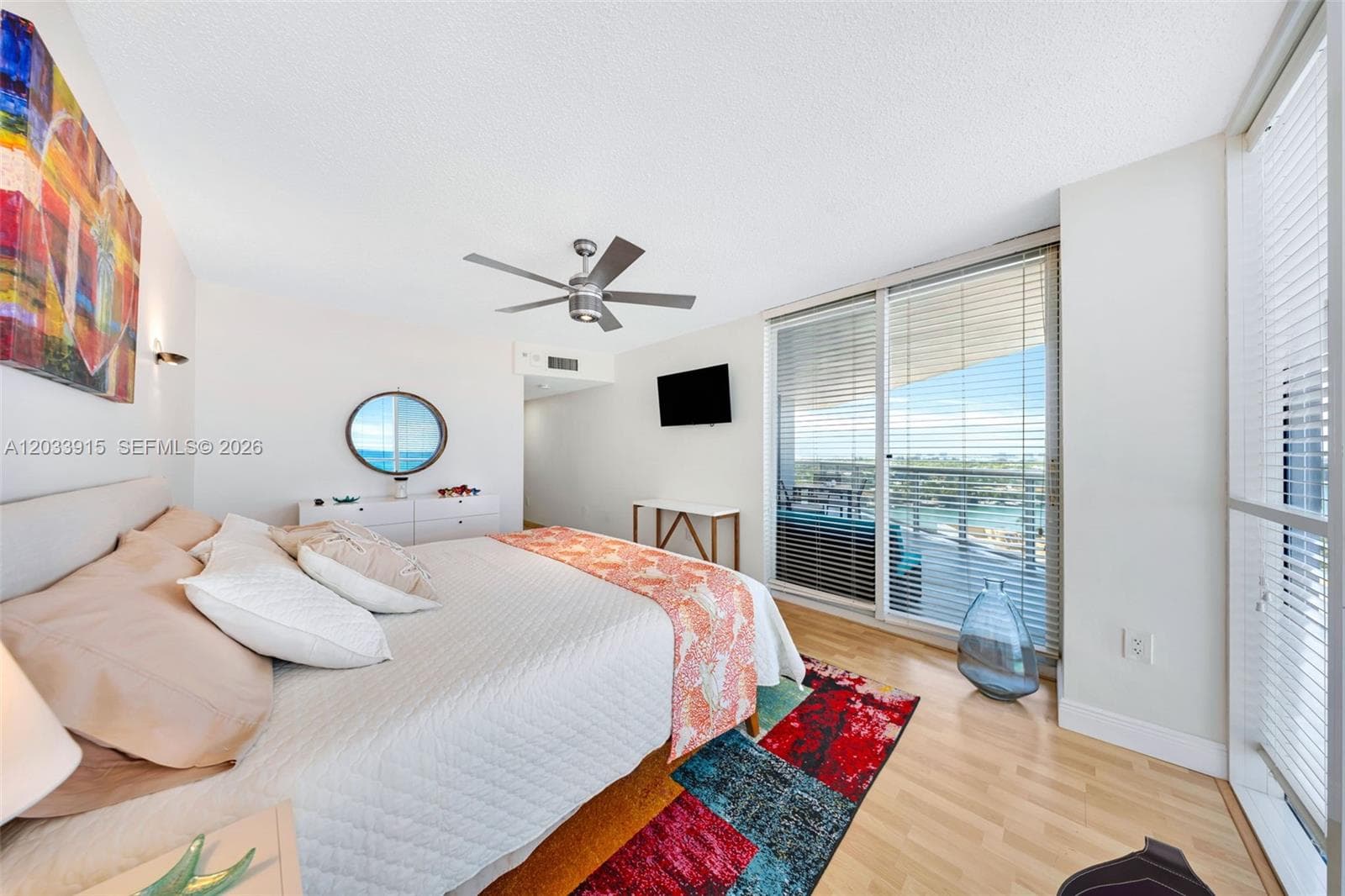 A12033915 — Miami Beach — 34