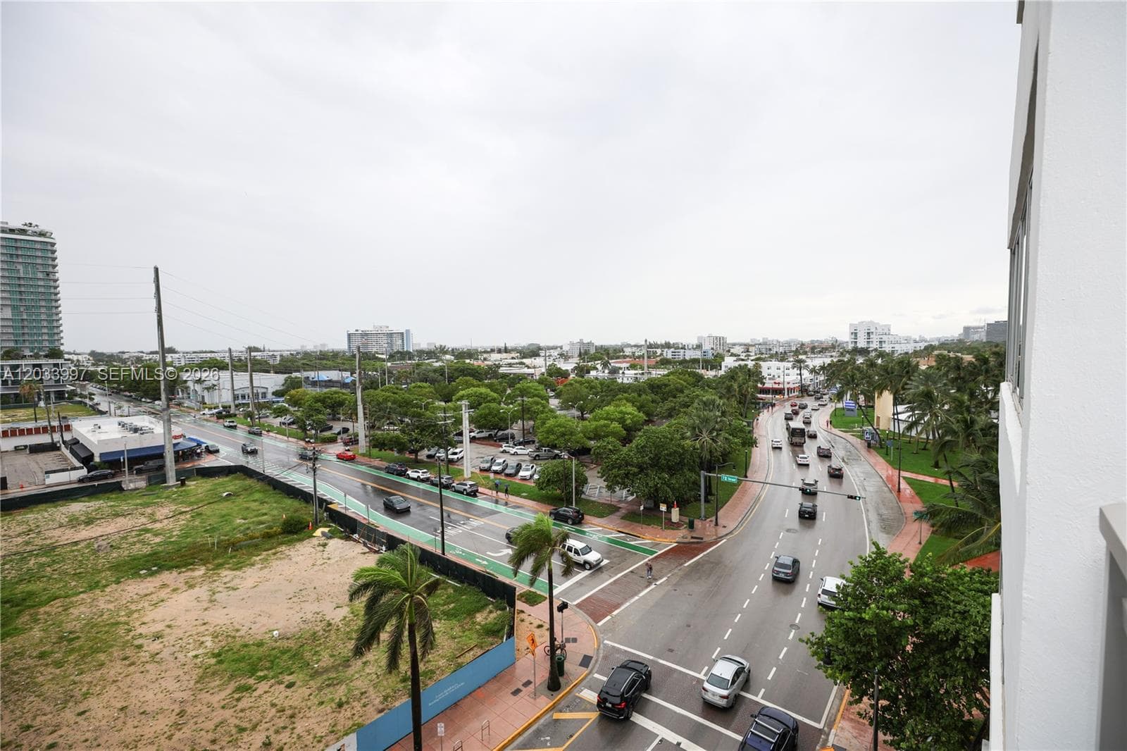 A12033997 — Miami Beach — 54