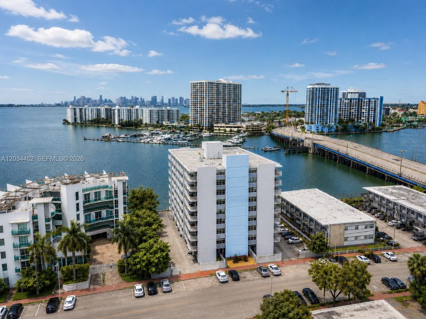 A12034452 — Miami Beach
