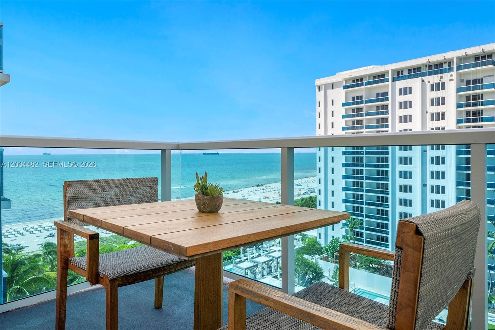 A12034482 — Miami Beach — 5